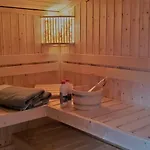 Luxuriöse Mit Privatem Wellnessbereich
