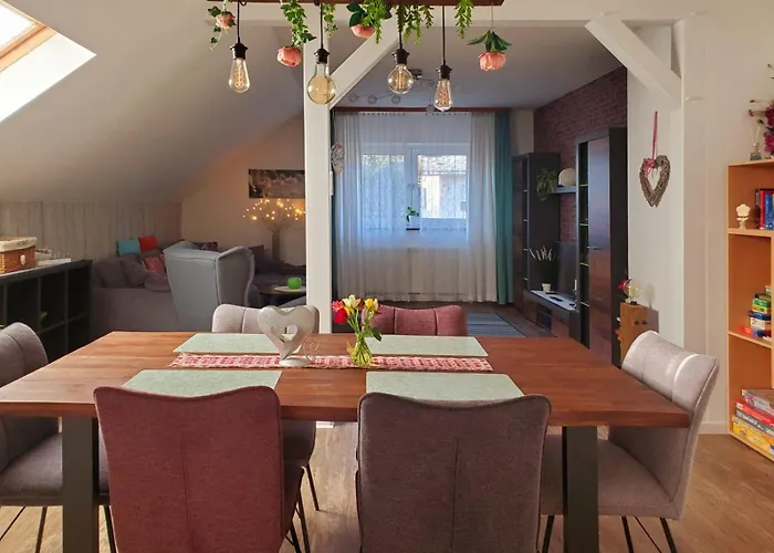 Luxurioese Mit Privatem Wellnessbereich