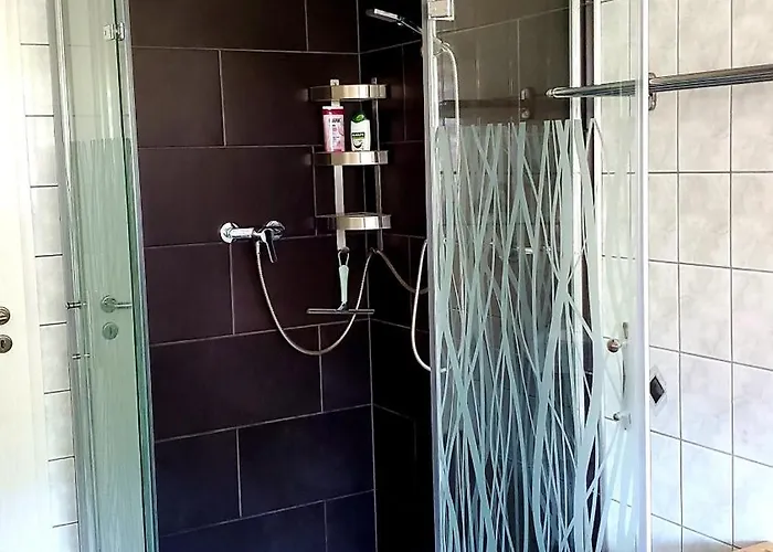 Luxurioese Mit Privatem Wellnessbereich Appartement Obereisenhausen